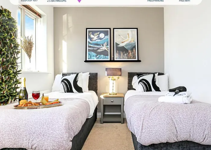 Berrywood House - Close To Northampton Town Centre - Free Parking, Fast Wifi, Smarttv With Netflix By Yoko Property