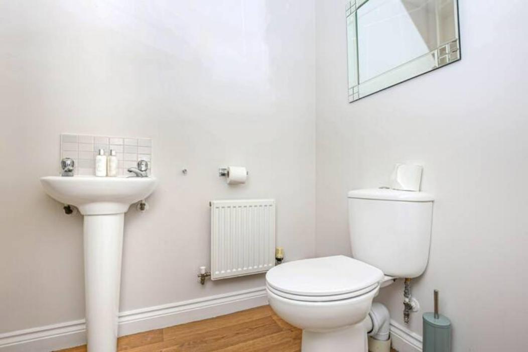 Berrywood House: With Free Parking Holiday home